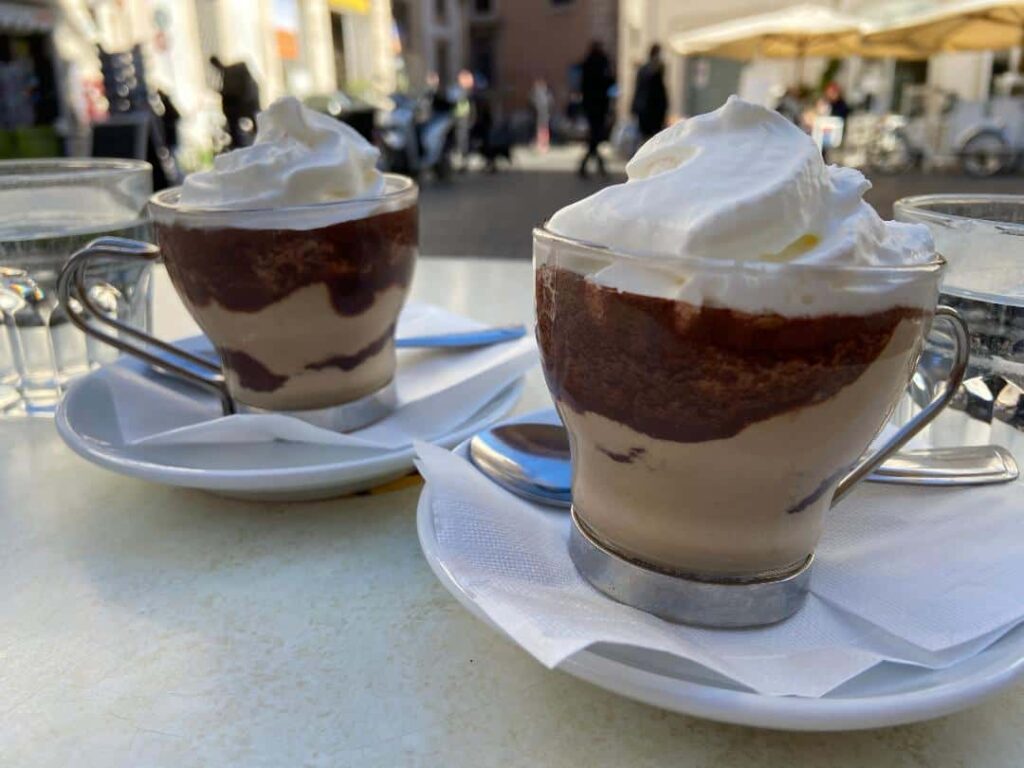 cafe near piazza navona