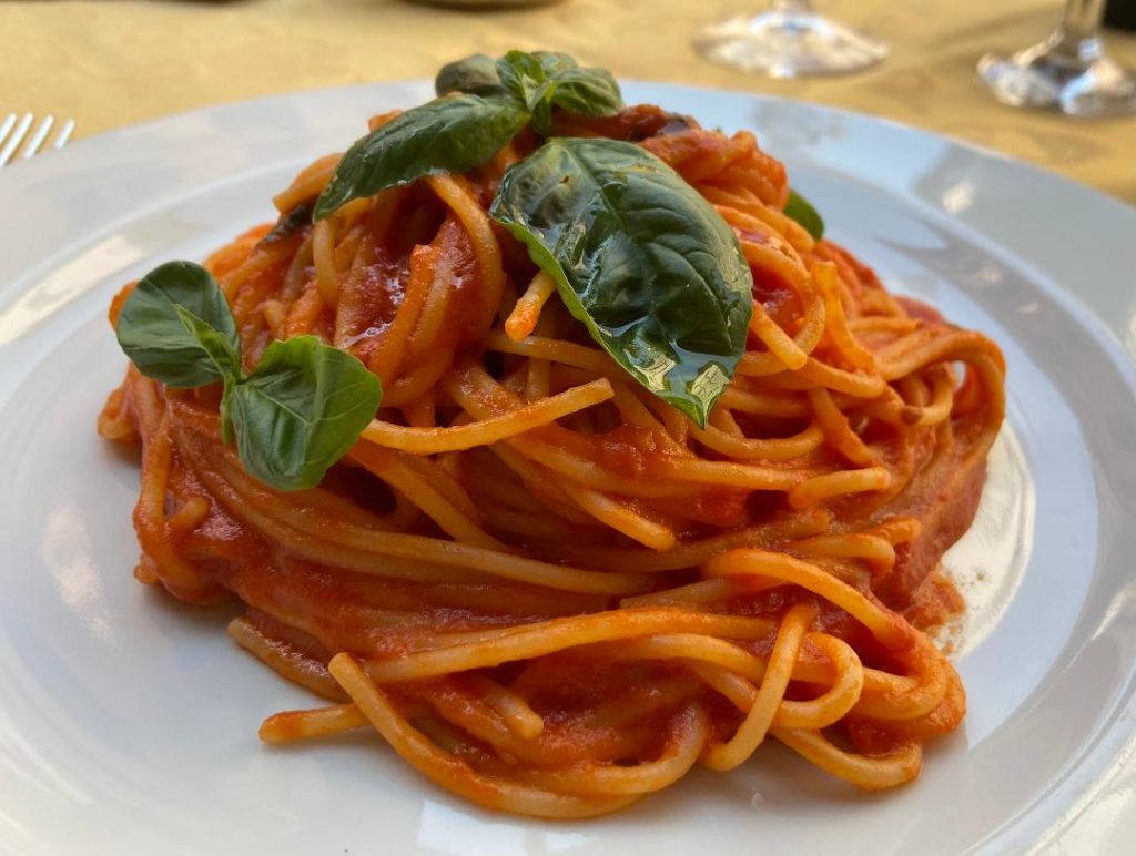Take-away pasta in rome