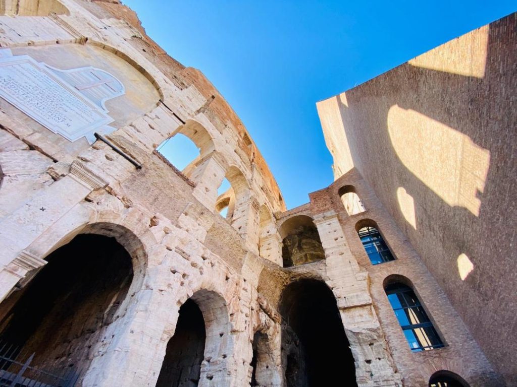 Colosseum guided tour 